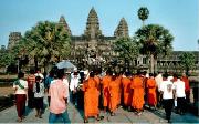 AngkorWat-Moenche.jpg